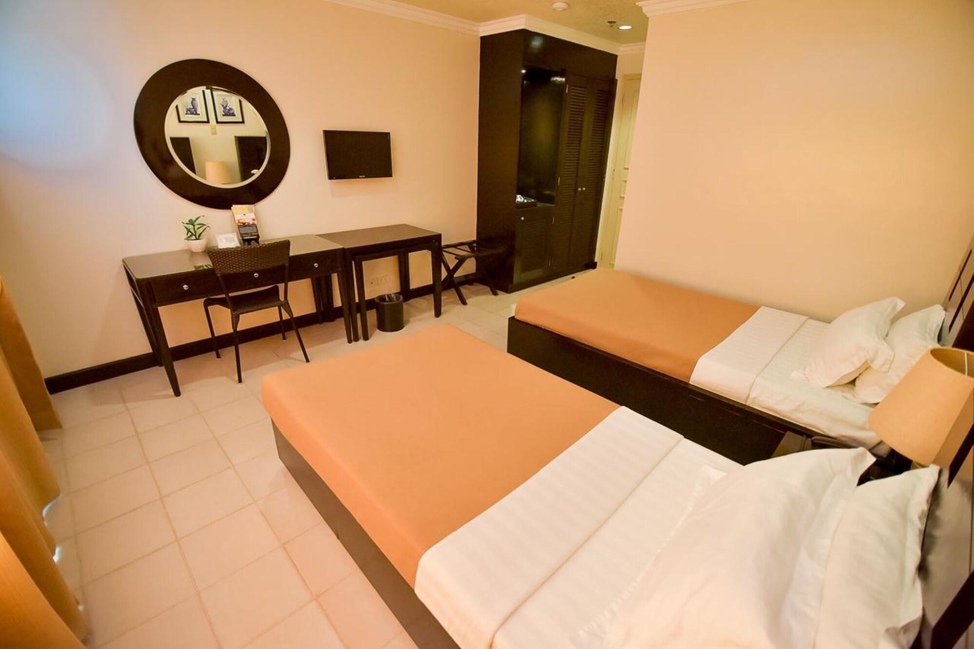 Hotel Tavern Surigao Zewnętrze zdjęcie