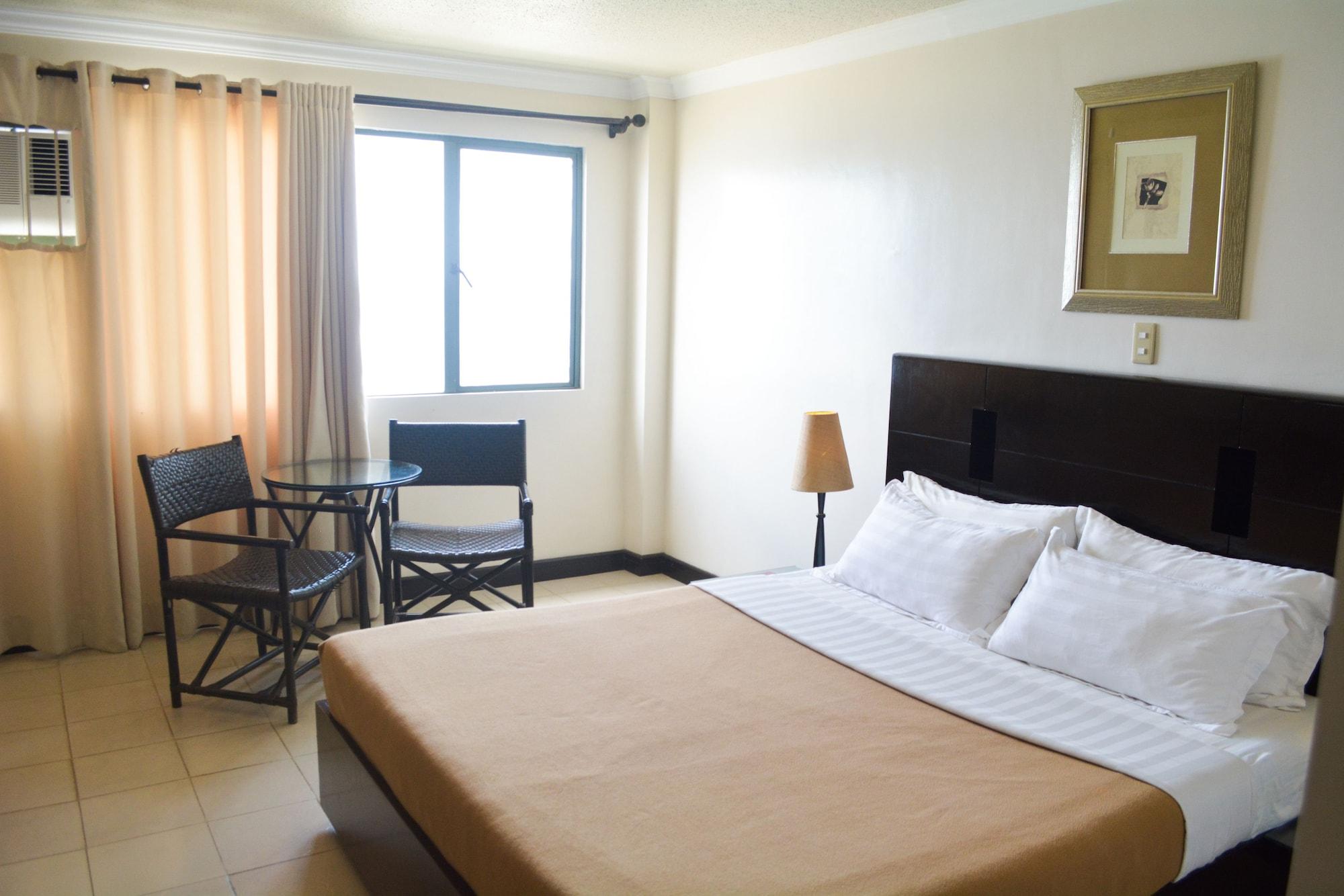 Hotel Tavern Surigao Zewnętrze zdjęcie
