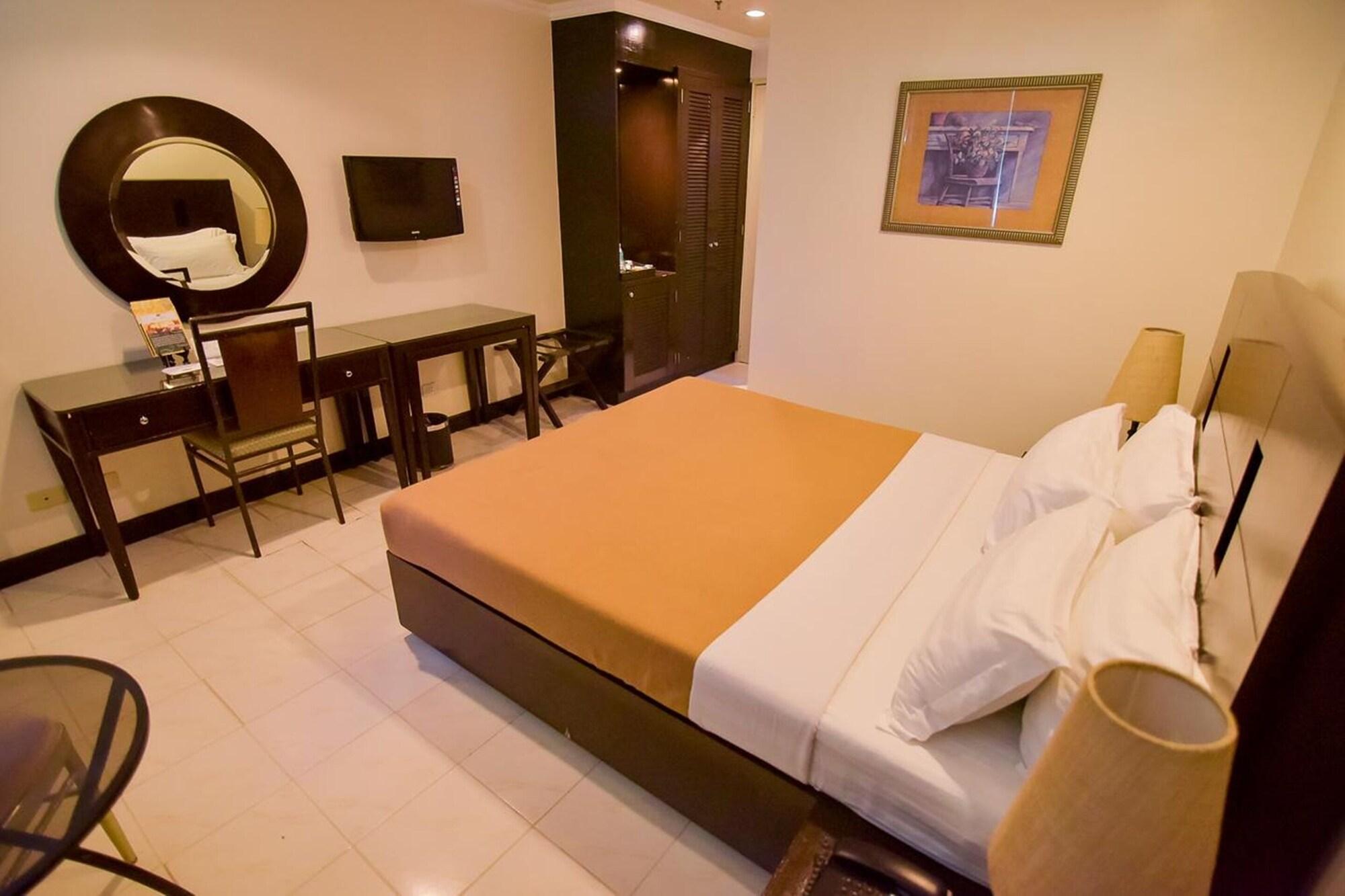 Hotel Tavern Surigao Zewnętrze zdjęcie