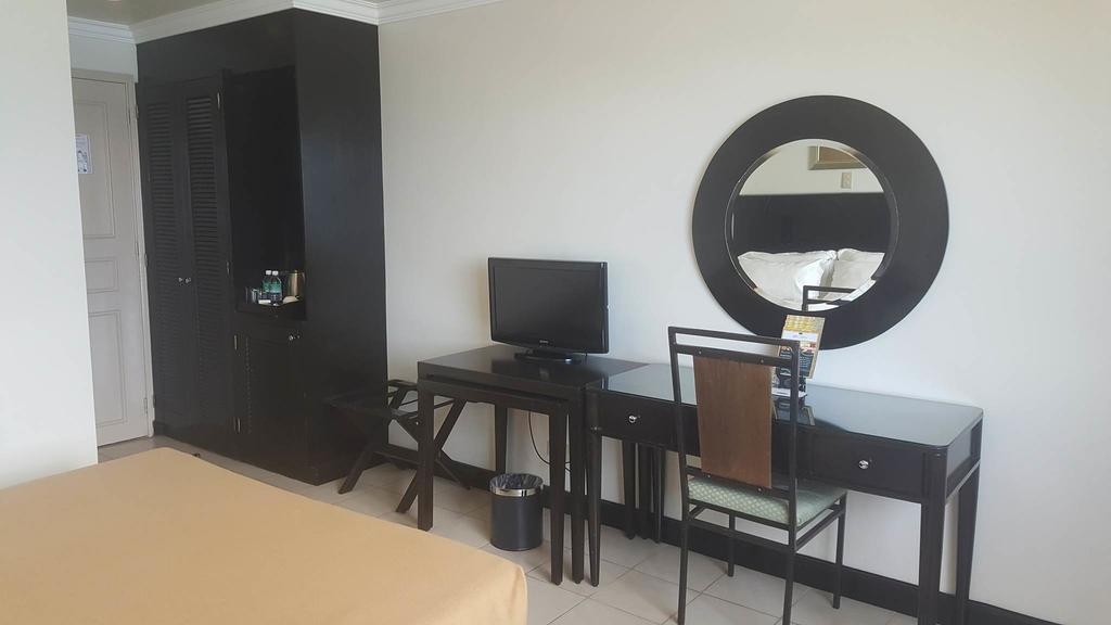 Hotel Tavern Surigao Zewnętrze zdjęcie