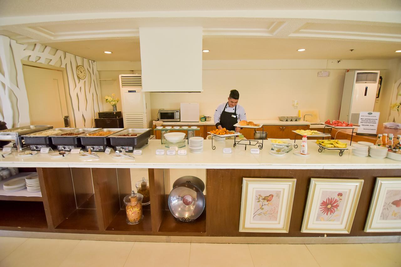 Hotel Tavern Surigao Zewnętrze zdjęcie